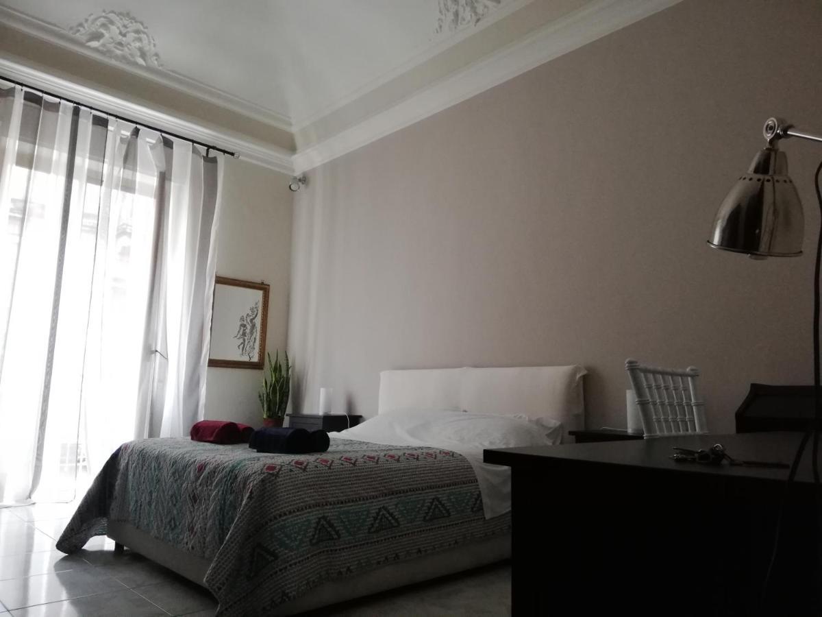 Inna'S Rooms In The History Center Catania Ngoại thất bức ảnh