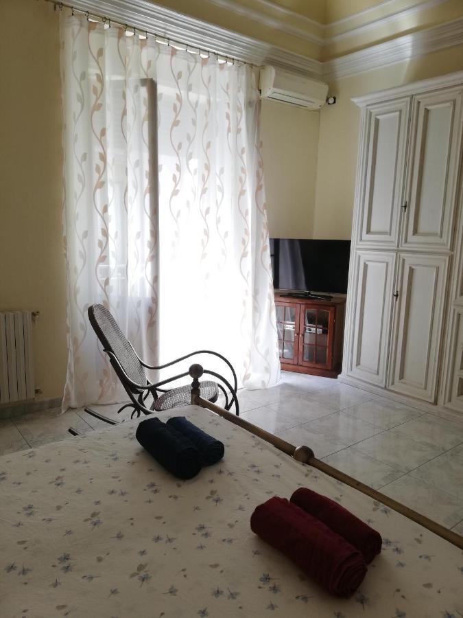 Inna'S Rooms In The History Center Catania Ngoại thất bức ảnh